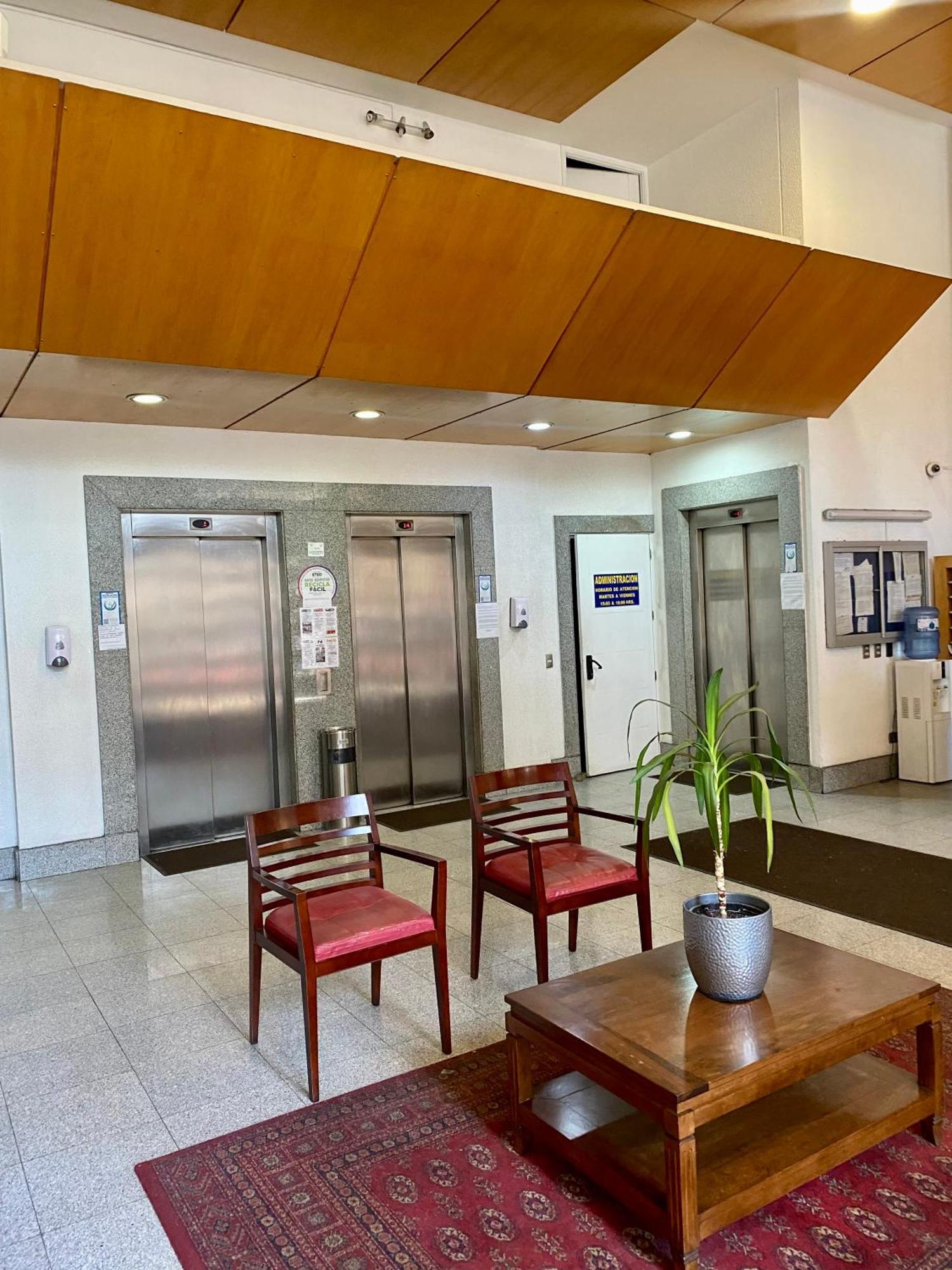 R&B Apartments サンティアゴ エクステリア 写真